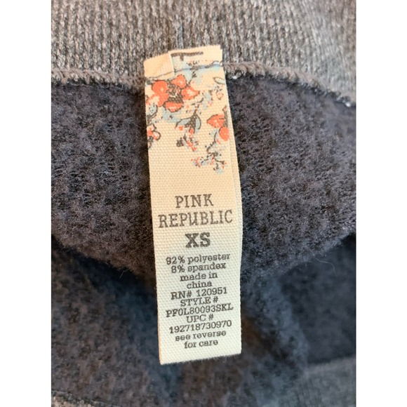 Pink Republic gray knit leggings size XS - Picture 3 of 6